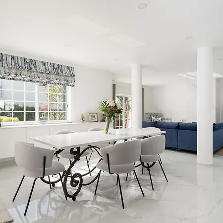 Villa Olivia *